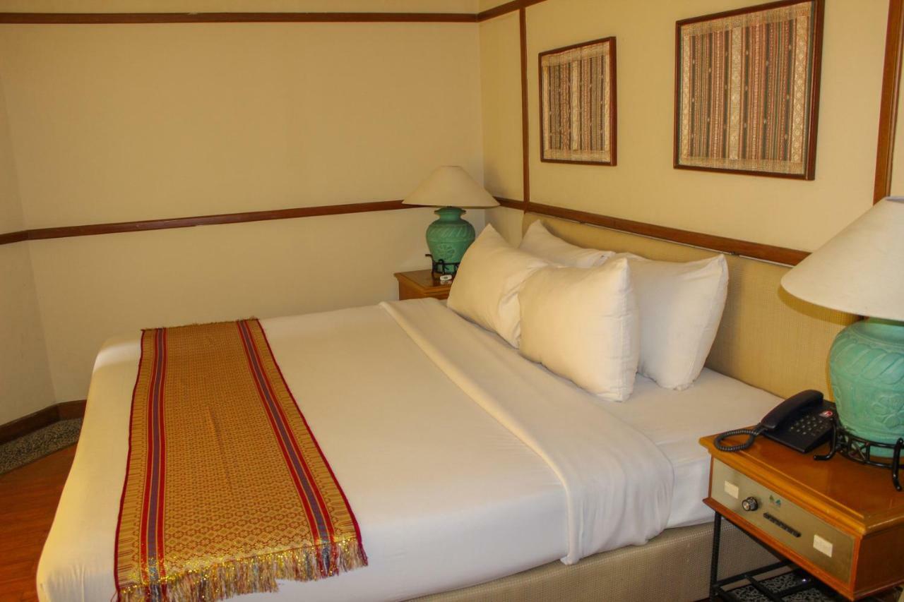 Parkside Nuansa Maninjau Resort Exterior foto